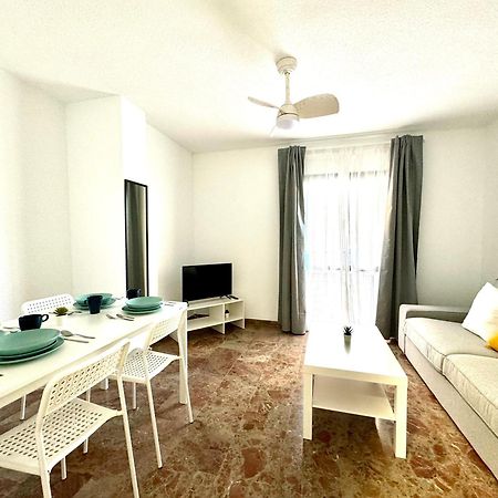Beautiful & Sunny Apartment Malaga Exterior photo