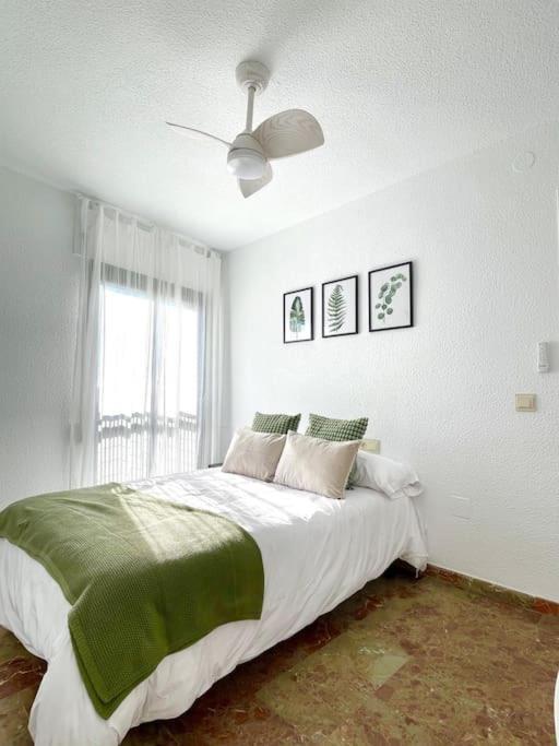 Beautiful & Sunny Apartment Malaga Exterior photo