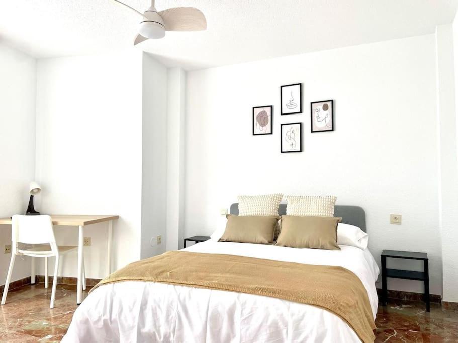 Beautiful & Sunny Apartment Malaga Exterior photo