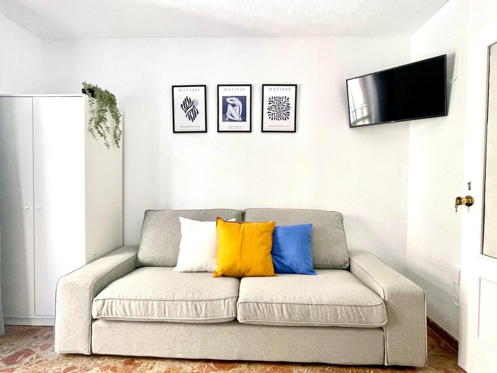 Beautiful & Sunny Apartment Malaga Exterior photo