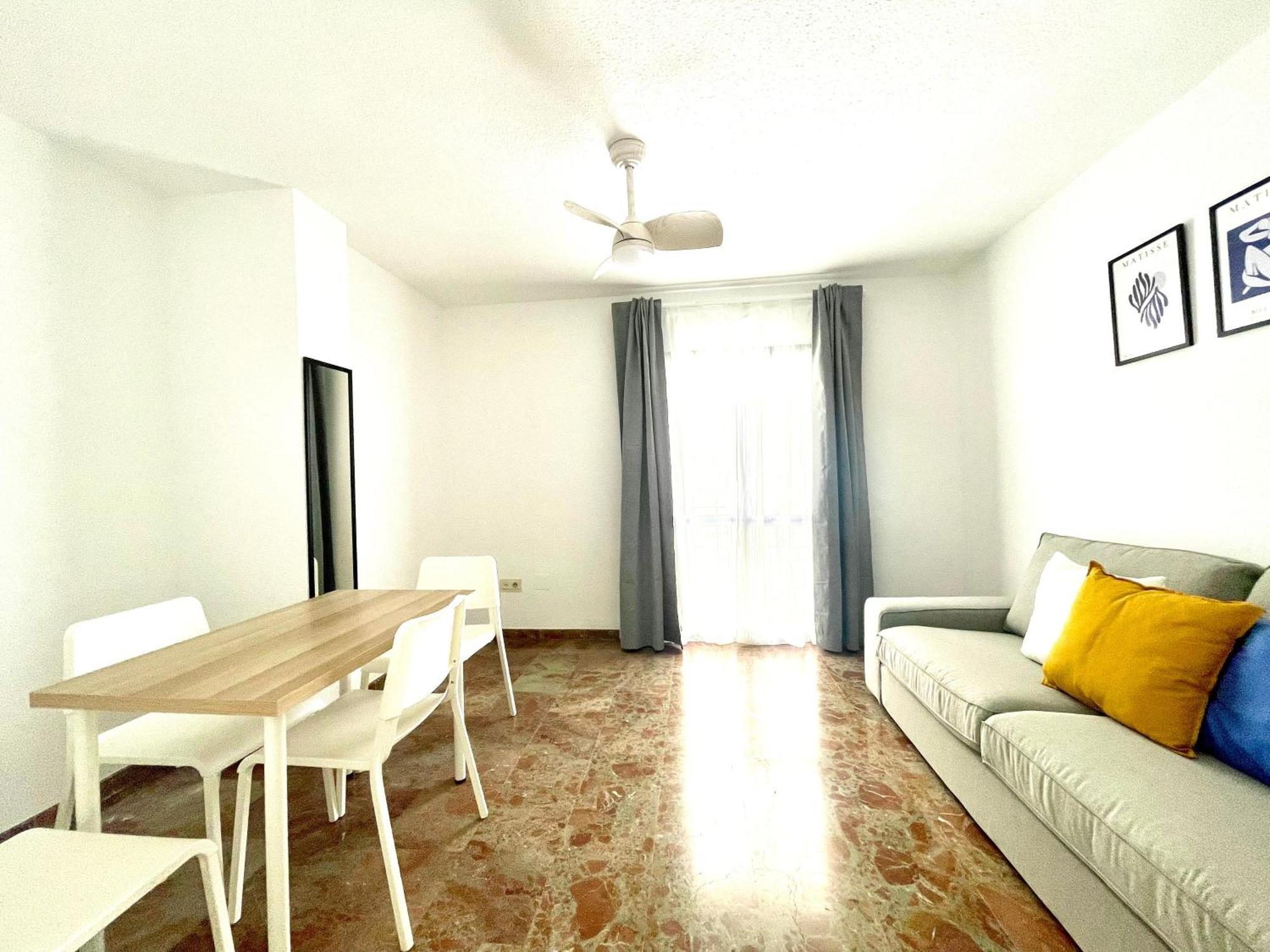 Beautiful & Sunny Apartment Malaga Exterior photo